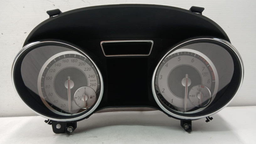 mercedes-benz-w156-gla250-2014-speedometer-instrument-cluster-big-4